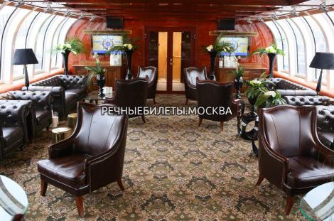 Речная прогулка по Москве на яхте Рэдиссон Роял-класс (гостиница Украина)