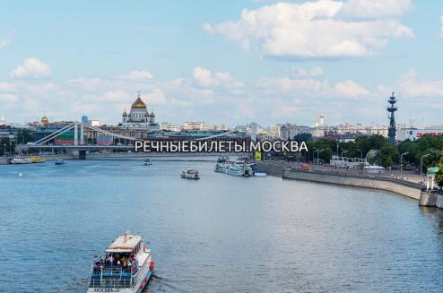 Прогулка на теплоходе по Москве-реке от Новоспасского или Крымского моста с отправлением каждые 30 минут