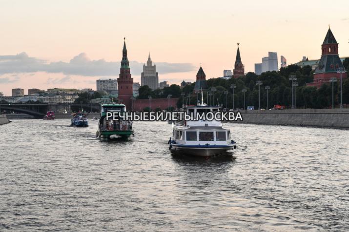 Джазовый теплоход - прогулка по Москве-реке с живой музыкой