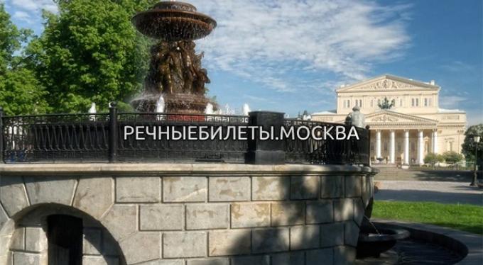 Самые красивые фонтаны в Москве