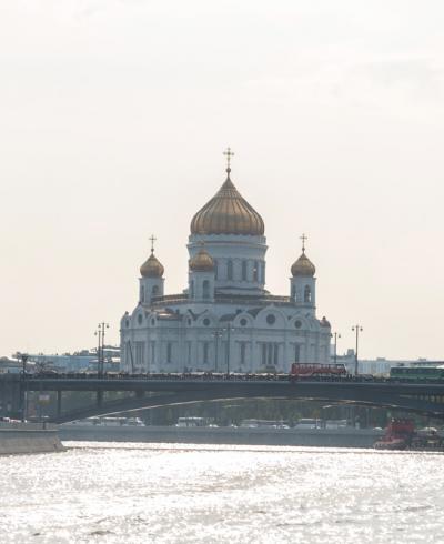 Речная прогулка с экскурсией от Храма Христа Спасителя "Жемчужина Москвы"